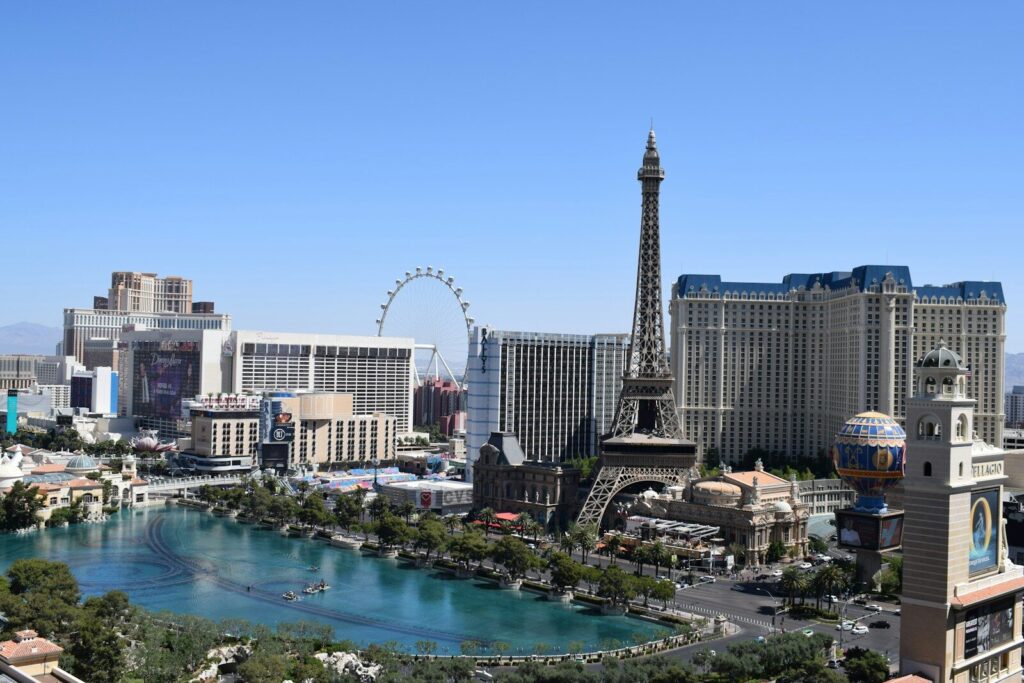 🇺🇸 Culture & Lifestyle in the United States: A Complete Guide for 2026 white and gray concrete building near body of water during daytime